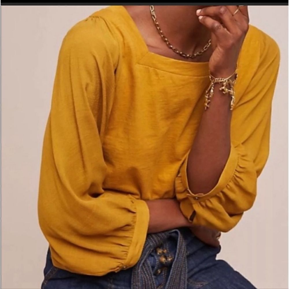 Anthropologie Akemi + Kin Decker Mustard Top Size XS